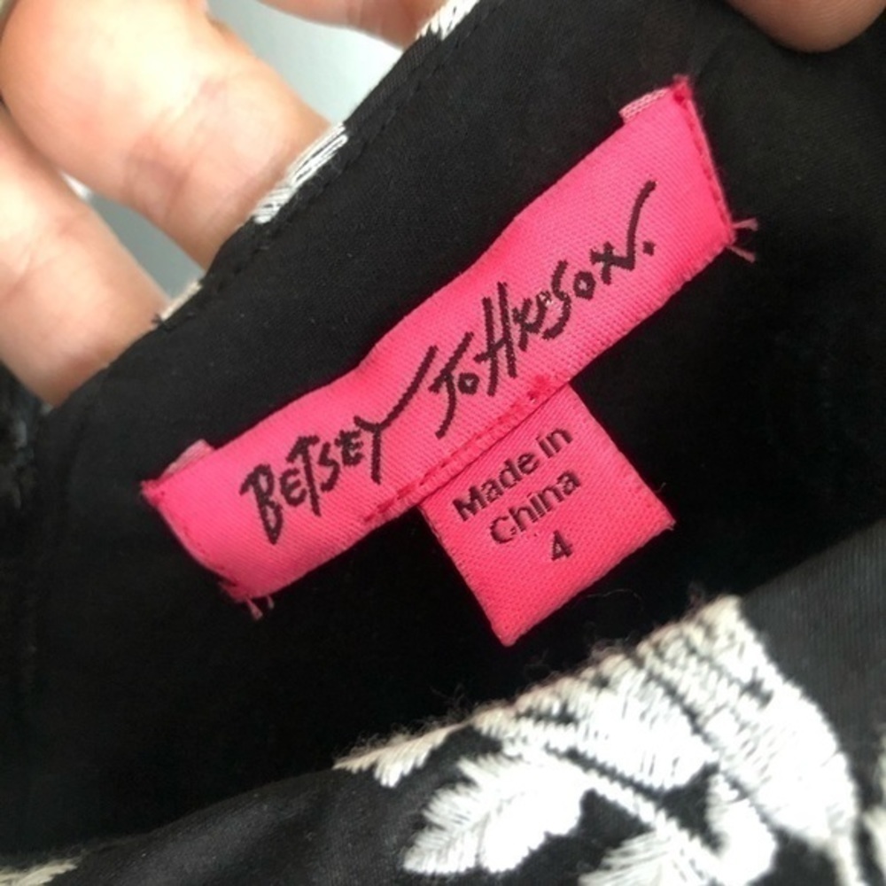 Betsey Johnson Black White Floral Cocktail Dress 4 - Picture 2 of 10